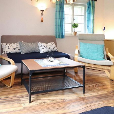Ferienwohnung Mit Seeblick Aldrans Dış mekan fotoğraf