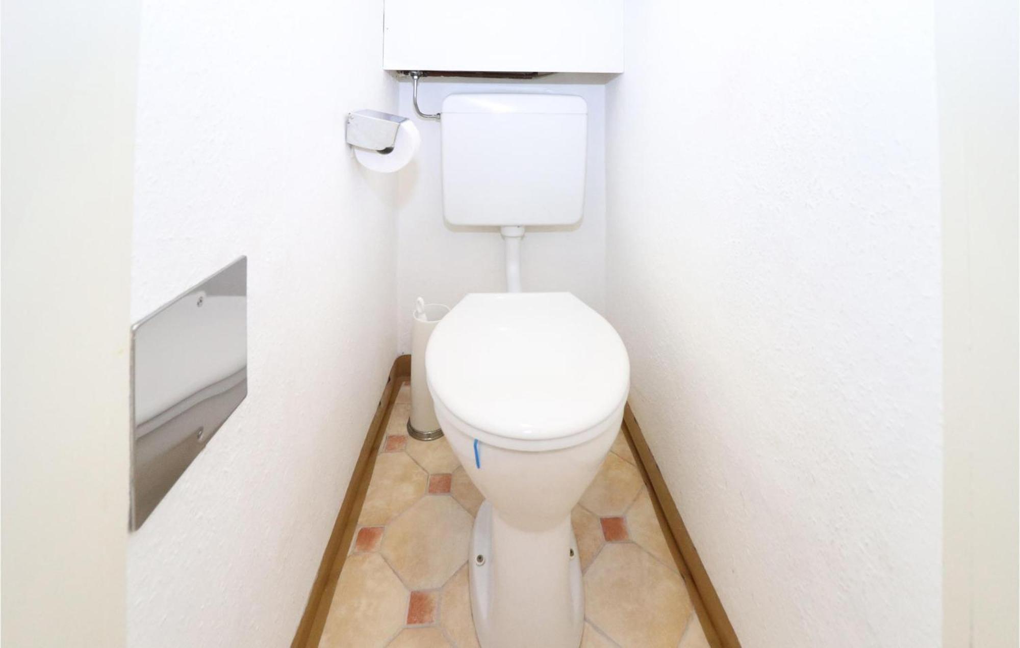 Ferienwohnung Mit Seeblick Aldrans Dış mekan fotoğraf