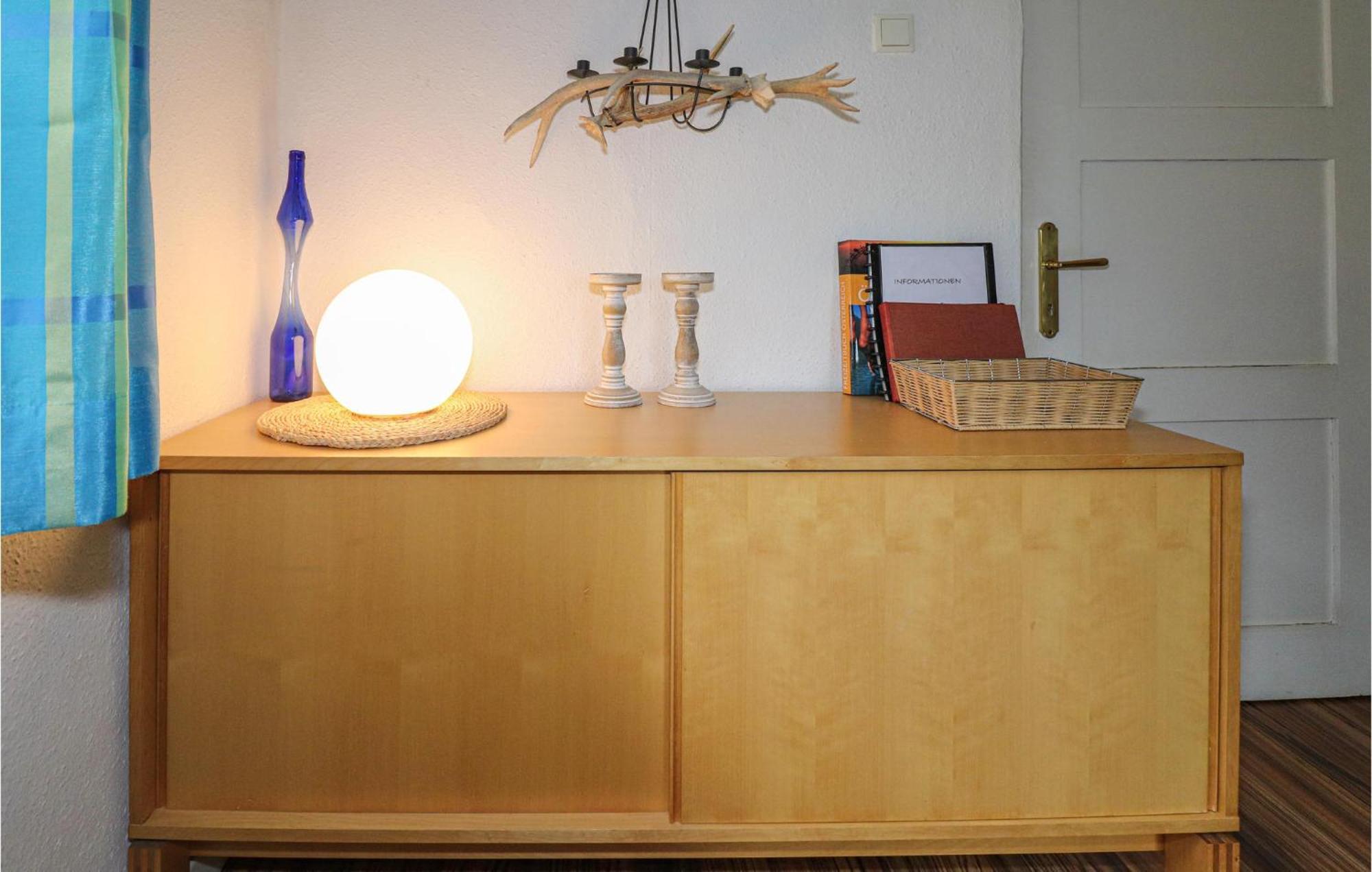 Ferienwohnung Mit Seeblick Aldrans Dış mekan fotoğraf